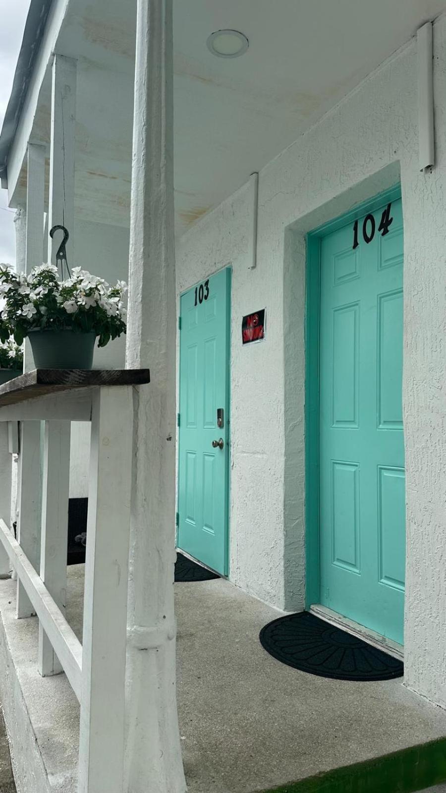 104 Mixed Shared Rooms Central, Friendly, Affordable Miami Bagian luar foto